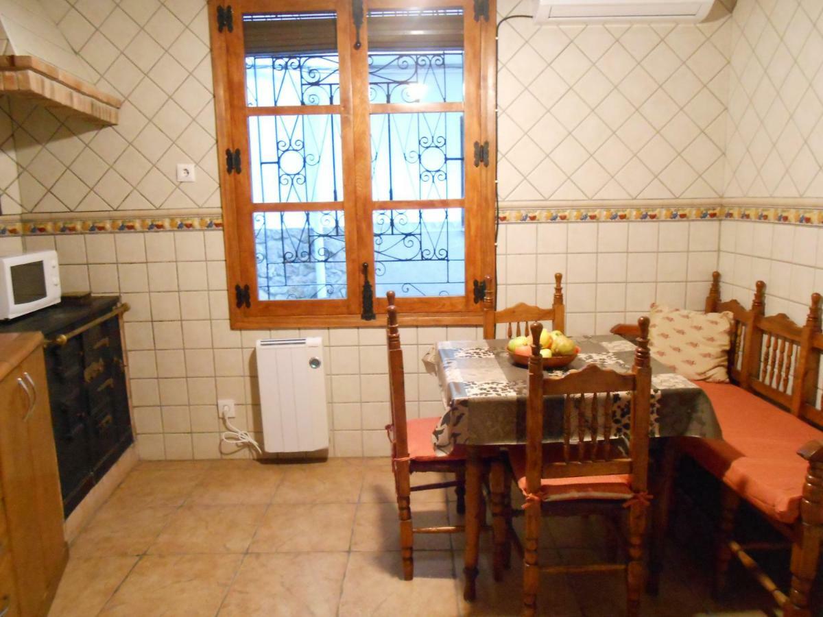 El Portal Viejo Daire Cabezuela Del Valle Dış mekan fotoğraf