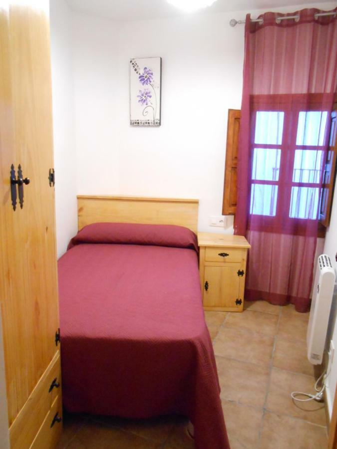 El Portal Viejo Daire Cabezuela Del Valle Dış mekan fotoğraf