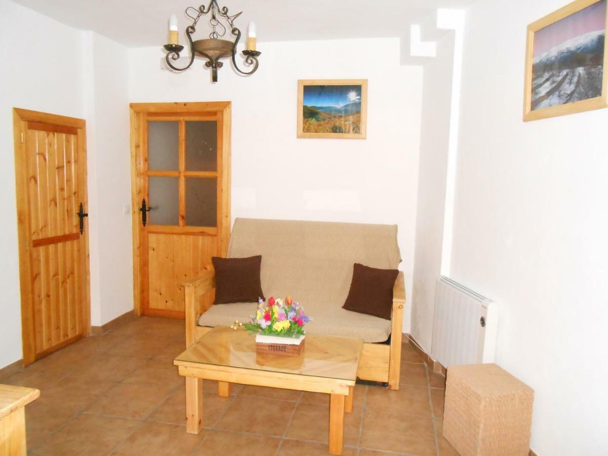 El Portal Viejo Daire Cabezuela Del Valle Dış mekan fotoğraf
