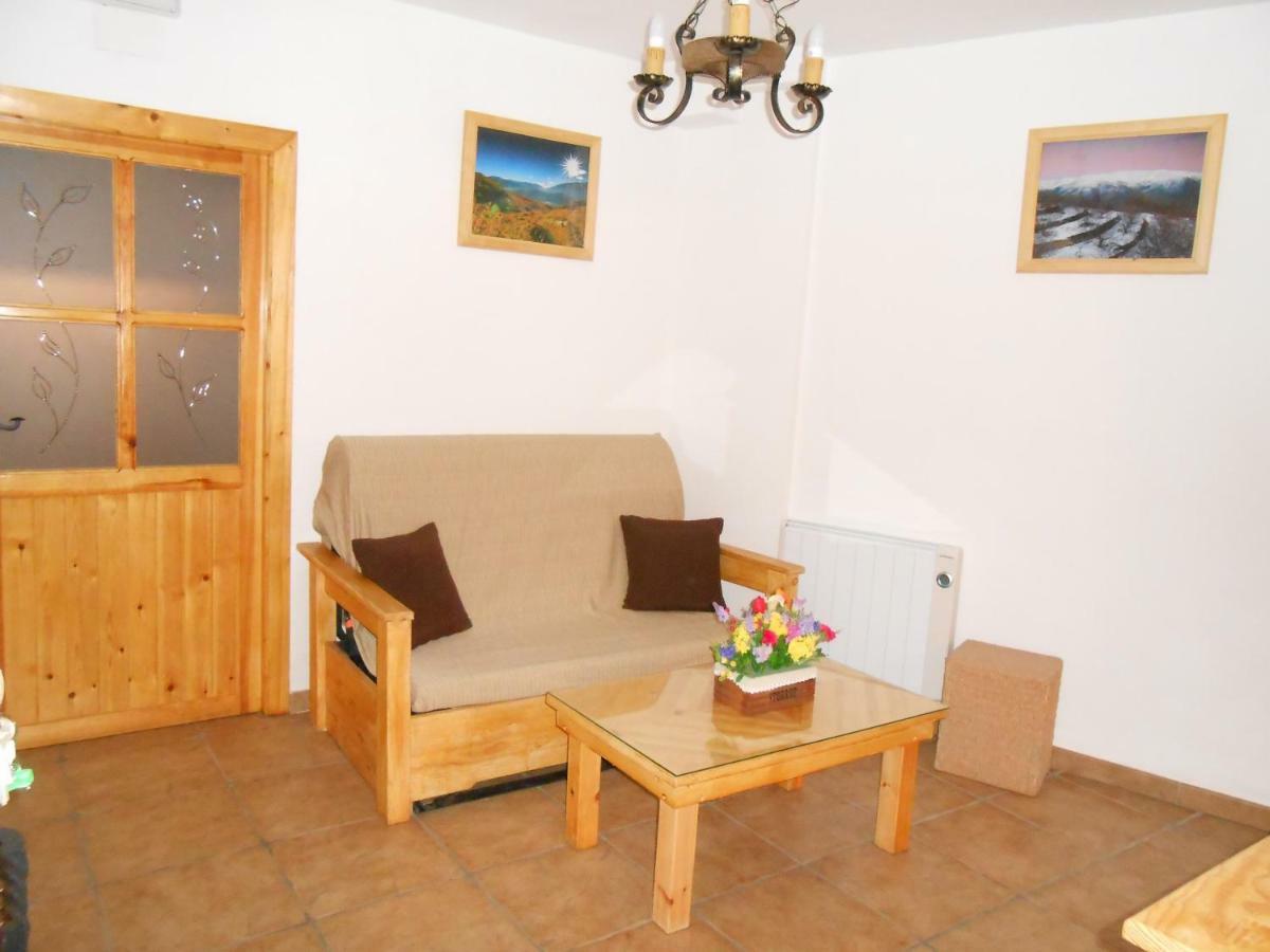 El Portal Viejo Daire Cabezuela Del Valle Dış mekan fotoğraf